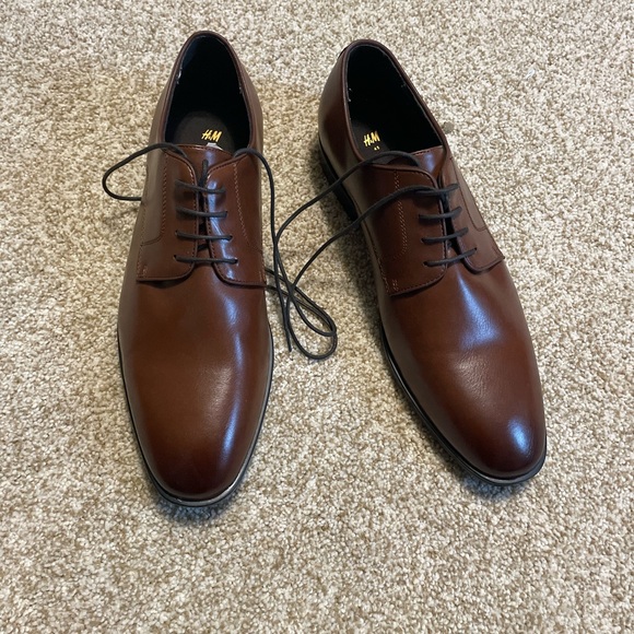 🆕 H&M Dress Shoes - Picture 2 of 3